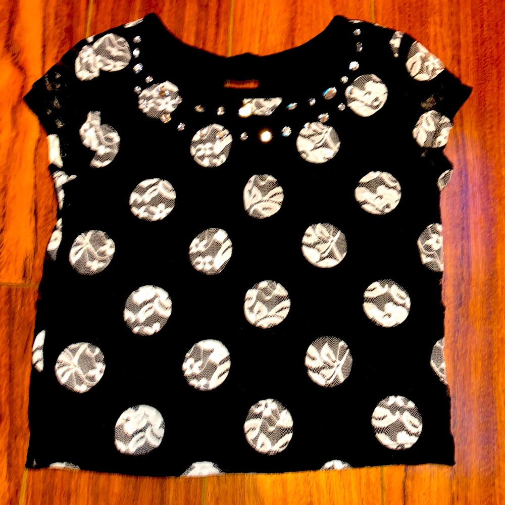 Dressy lace polka dot black and white top size 8